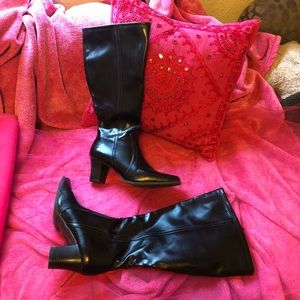 Predictions wide calf boot